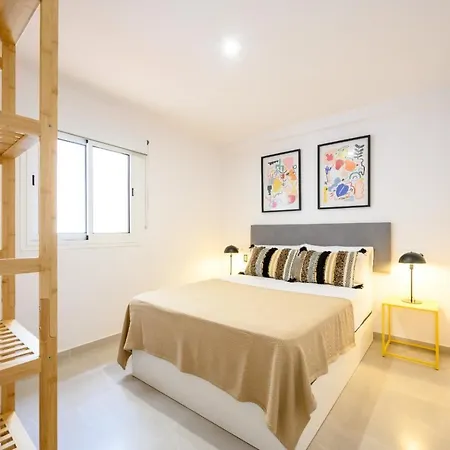 Apartment New & Sea - 3 Bedroom - By 10tosea *